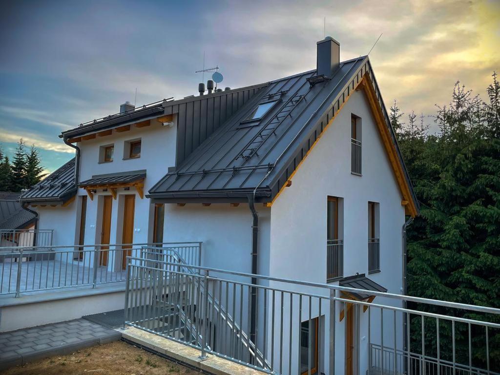 U Kralika, Apartman E, 50M Od Lanovky A Bobove Drahy, Parkovani Zdarma Dolni Morava Ngoại thất bức ảnh